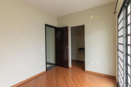 Suíte 1 de casa para alugar com 4 quartos, 270m² em Vila Esperança, São Paulo