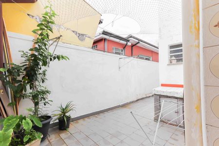 Quintal de casa à venda com 3 quartos, 100m² em Jardim Trussardi, São Paulo