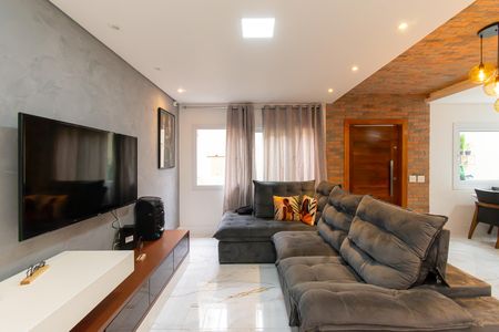 Sala de casa à venda com 3 quartos, 150m² em Vila Graciosa, São Paulo