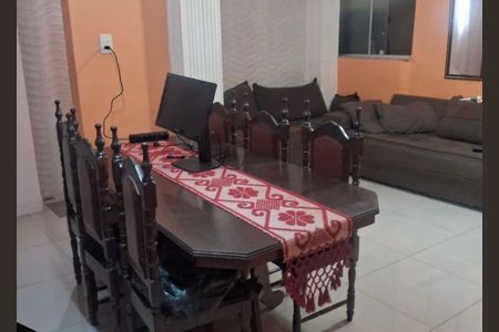 Casa à venda com 4 quartos, 235m² em Atila de Paiva (barreiro, Belo Horizonte