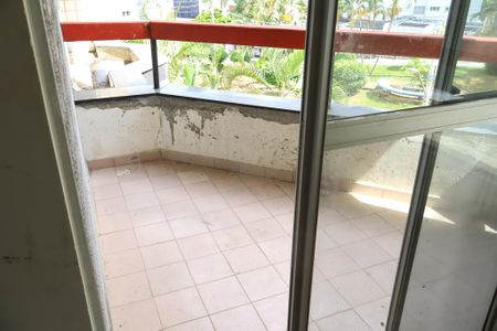 Varanda da Sala de apartamento para alugar com 3 quartos, 70m² em Caminho das Árvores, Salvador