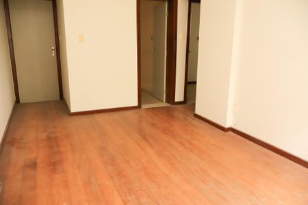 Sala de apartamento para alugar com 3 quartos, 70m² em Caminho das Árvores, Salvador