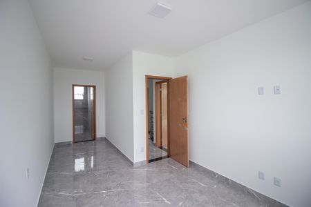 Quarto Suíte de casa à venda com 3 quartos, 124m² em Tres Barras, Contagem