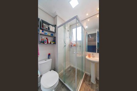 Banheiro de apartamento à venda com 2 quartos, 35m² em Rp3 (regiões de Planejamento), Santo André