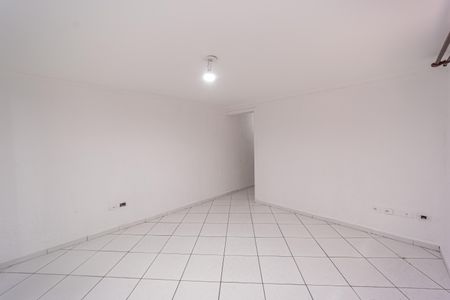 Sala de casa para alugar com 2 quartos, 120m² em Vila Talarico, São Paulo