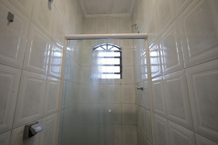 Banheiro de casa à venda com 2 quartos, 67m² em Vila Floresta, Santo André