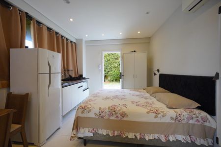 Sala - quarto de kitnet/studio para alugar com 1 quarto, 29m² em Santo Antonio de Lisboa, Florianópolis