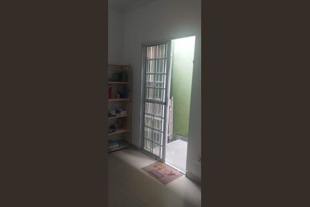 Sala de casa para alugar com 2 quartos, 150m² em Jardim Novo Horizonte, Cotia
