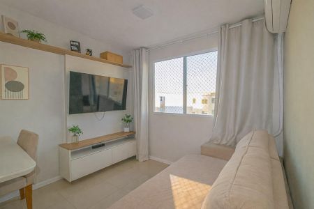 Sala de apartamento à venda com 2 quartos, 43m² em Mato Grande, Canoas