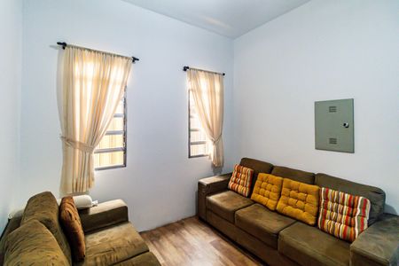 Sala 02 de casa para alugar com 4 quartos, 400m² em Jardim Peri Peri, São Paulo