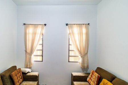 Sala 02 de casa para alugar com 4 quartos, 400m² em Jardim Peri Peri, São Paulo