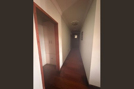 Casa à venda com 4 quartos, 260m² em Camargos, Belo Horizonte