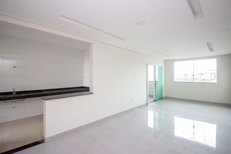 Sala de casa para alugar com 5 quartos, 230m² em Niterói, Betim