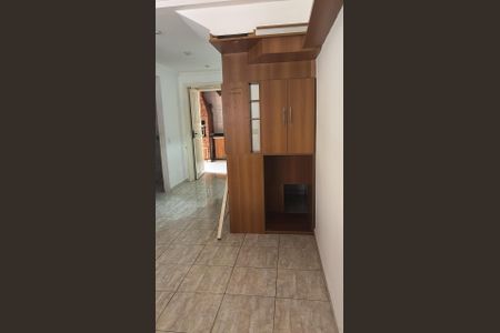Sala de casa para alugar com 3 quartos, 130m² em Jardim Petropolis, Cotia