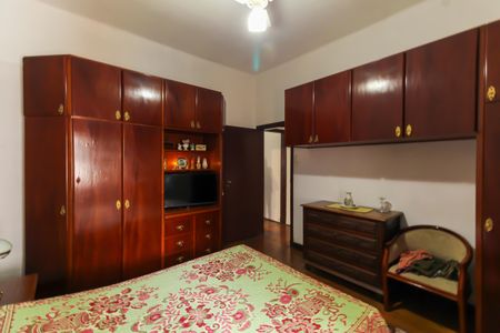 Quarto 2 de casa à venda com 3 quartos, 340m² em Vila Bertioga, São Paulo