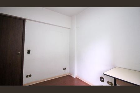 Quarto 1 de apartamento para alugar com 3 quartos, 75m² em Parque Tomas Saraiva, São Paulo