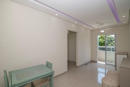 Sala de apartamento para alugar com 2 quartos, 59m² em Jardim do Bosque, Hortolândia