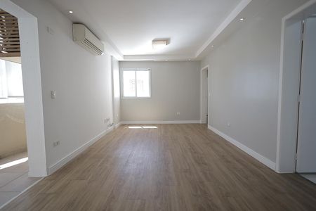 Sala de apartamento para alugar com 3 quartos, 97m² em Campestre, Santo André