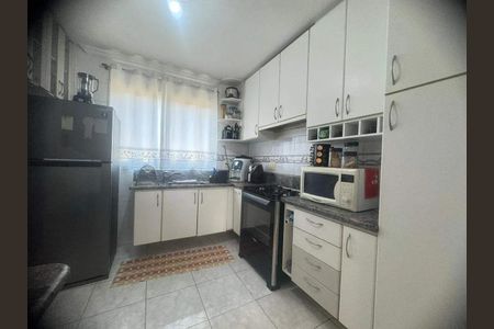 Cozinha de apartamento à venda com 3 quartos, 118m² em Barreiro, Belo Horizonte
