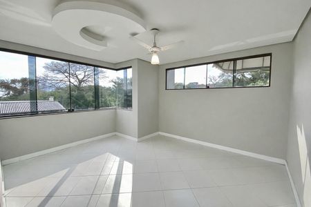 Quarto 3 de casa para alugar com 5 quartos, 600m² em Espírito Santo, Porto Alegre