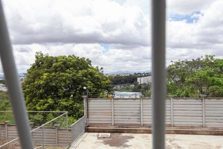 Quarto 1 - Vista de apartamento à venda com 2 quartos, 45m² em Caiapos, Contagem