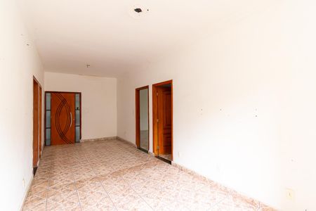 Sala de casa para alugar com 3 quartos, 220m² em Vila Ester, São Paulo
