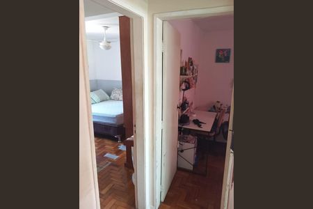 Corredor de apartamento para alugar com 2 quartos, 60m² em Fátima, Niterói