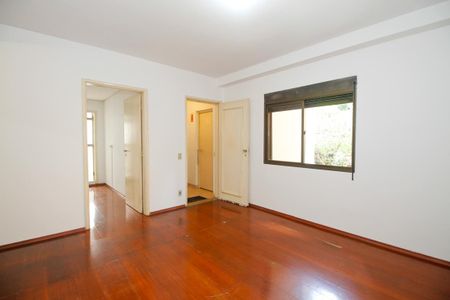 Sala de apartamento para alugar com 2 quartos, 70m² em Jardim Europa, São Paulo