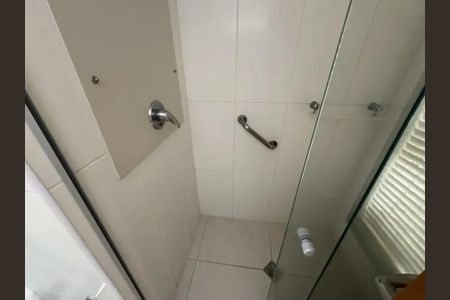 Banheiro de kitnet/studio à venda com 1 quarto, 22m² em Cidade Jardim, Belo Horizonte