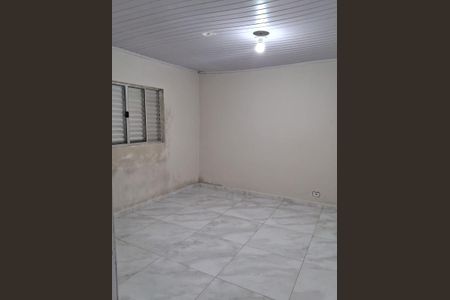 Casa para alugar com 2 quartos, 325m² em Jardim Cláudia, São Paulo