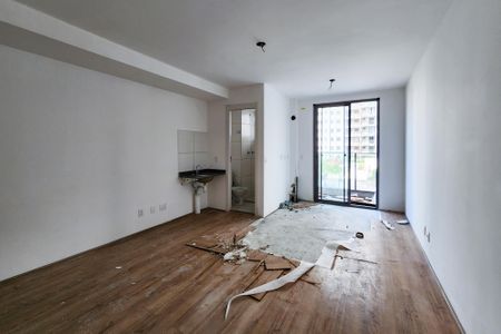 Sala - Quarto de kitnet/studio à venda com 1 quarto, 30m² em Santo Cristo, Rio de Janeiro