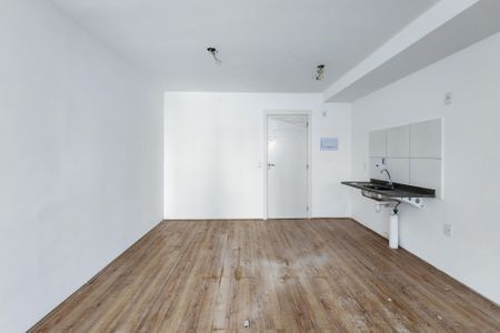 Sala - Quarto de kitnet/studio à venda com 1 quarto, 30m² em Santo Cristo, Rio de Janeiro