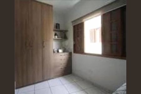 Casa à venda com 3 quartos, 200m² em Jardim Lar Sao Paulo, São Paulo