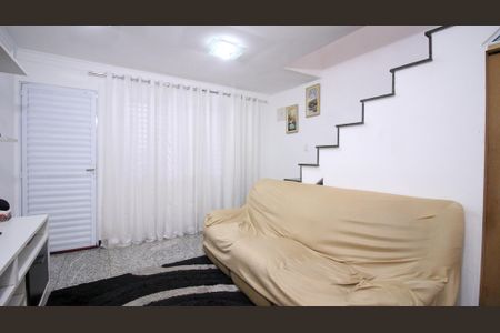 Casa para alugar com 1 quarto, 148m² em Vila Virginia, São Paulo