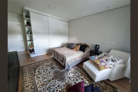 Casa à venda com 4 quartos, 307m² em Swiss Park, Campinas