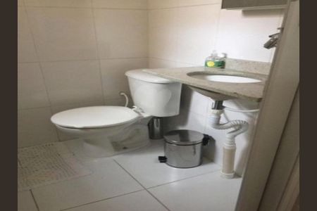 Casa à venda com 3 quartos, 130m² em Jardim Porteira Grande, São Paulo