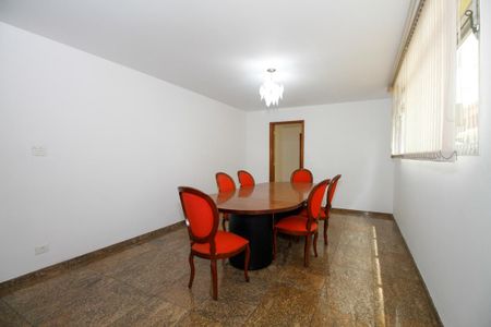 Sala de Estar em L de casa para alugar com 4 quartos, 600m² em Vila Ida, São Paulo