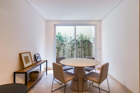 Casa de Condomínio à venda com 4 quartos, 334m² em Vila Morumbi, São Paulo