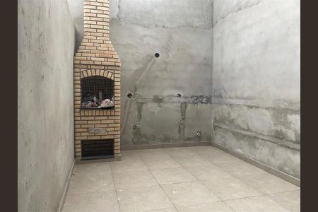 Casa à venda com 3 quartos, 106m² em Jardim Sabara, São Paulo