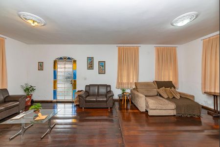 Casa à venda com 3 quartos, 360m² em Alto Caiçaras, Belo Horizonte