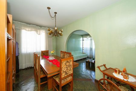 SALA de apartamento à venda com 4 quartos, 180m² em Santa Lúcia, Belo Horizonte