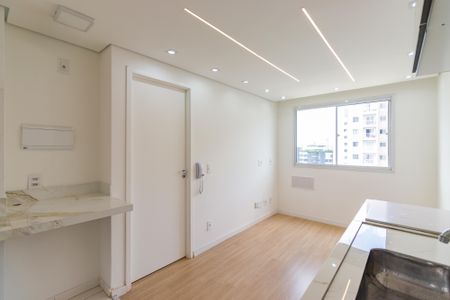 Apartamento para alugar com 1 quarto, 24m² em Paraíso do Morumbi, São Paulo