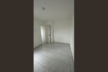 Quarto de casa para alugar com 2 quartos, 101m² em Burgo Paulista, São Paulo