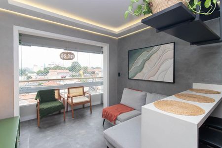 Sala de apartamento à venda com 2 quartos, 43m² em Vila Santa Terezinha (Zona Norte), São Paulo