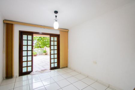 Sala 1 de casa para alugar com 5 quartos, 350m² em Parque Marajoara, Santo André