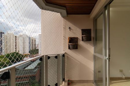 Varanda de apartamento para alugar com 3 quartos, 115m² em Vila Ipojuca, São Paulo