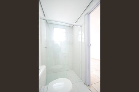 Banheiro de kitnet/studio para alugar com 1 quarto, 30m² em Tatuapé, São Paulo