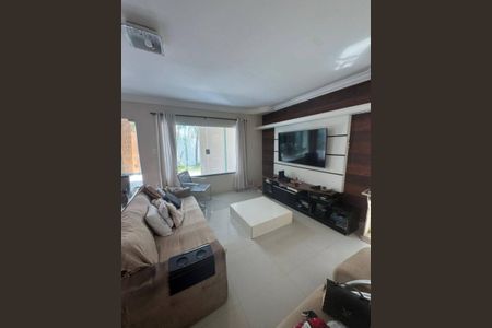 Casa de Condomínio para alugar com 4 quartos, 300m² em Stella Maris, Salvador