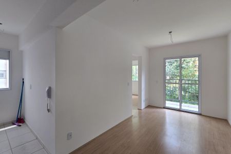 Sala de apartamento para alugar com 2 quartos, 42m² em Bairro dos Casa, São Bernardo do Campo