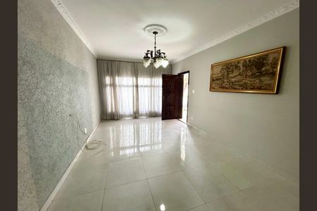 Sala de casa para alugar com 3 quartos, 269m² em Cidade Maia, Guarulhos